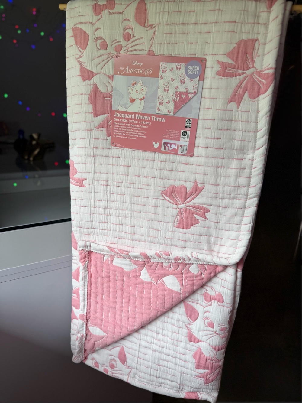 DISNEY ARISTOCATS MOVIE MARIE KITTY CAT PINK BOW JACQUARD WOVEN THROW BLANKET - Picture 6 of 11